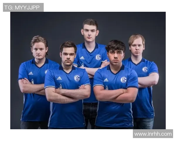 沙尔克04客场大胜汉莱，信心大振势不可挡